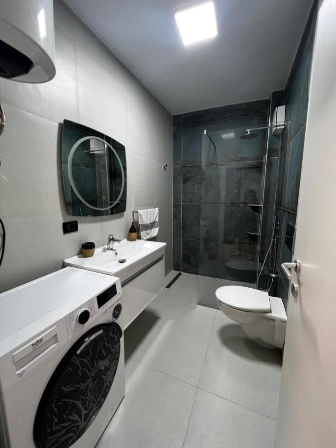 Amion Apartment In Center Of Tirana Kültér fotó