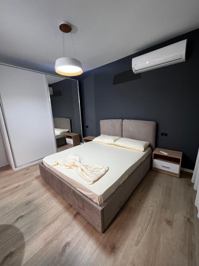 Amion Apartment In Center Of Tirana Kültér fotó